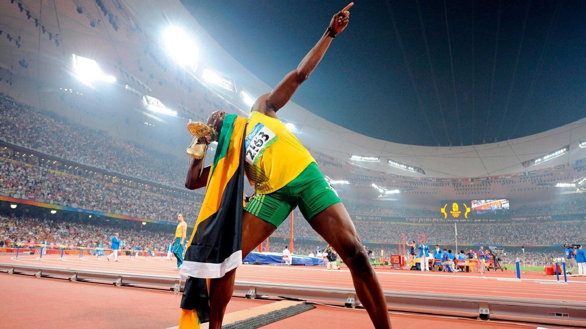 四国冰球对抗赛在波士顿和蒙特利尔成功举办，冰球比赛美国